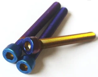 M6x25 Gr5 Hex Mặt bích Titan màu xanh cháy